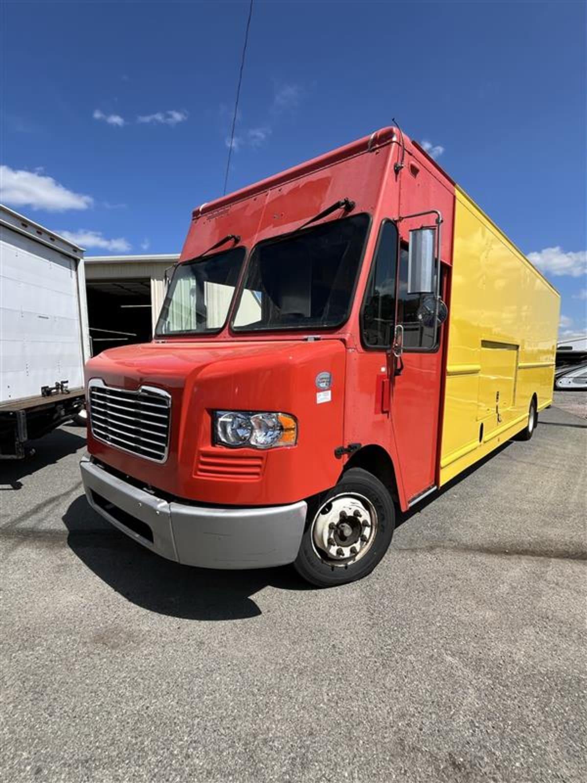 2017 Freightliner MT55