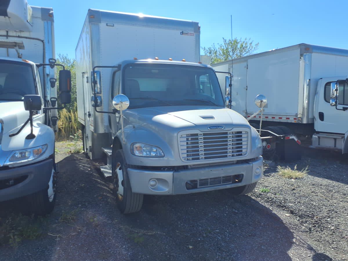 2015 Freightliner M2 106