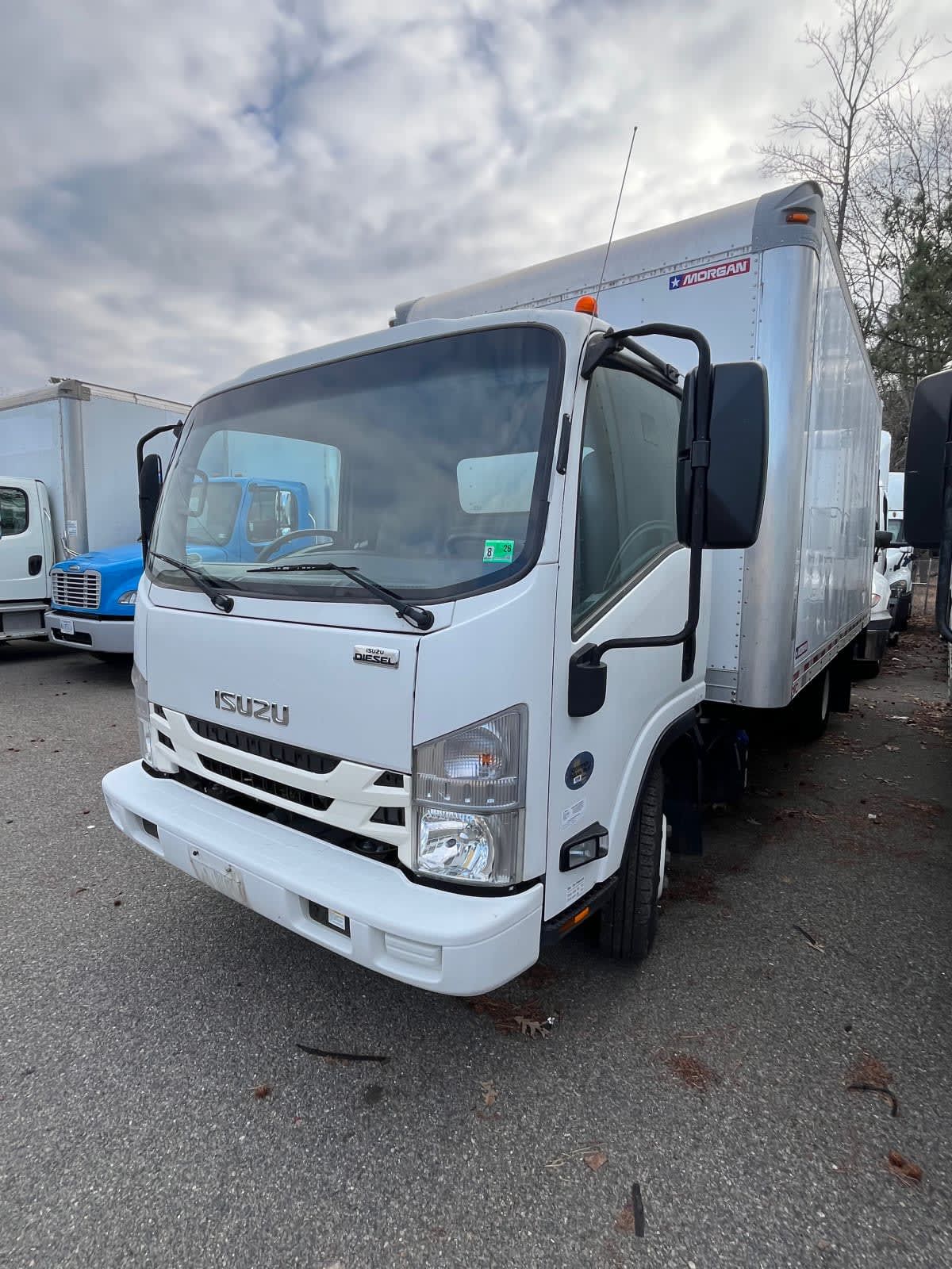 2019 Isuzu NPR HD