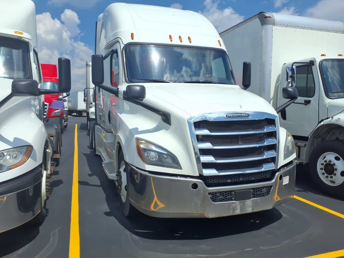 2020 Freightliner NEW CASCADIA PX12664