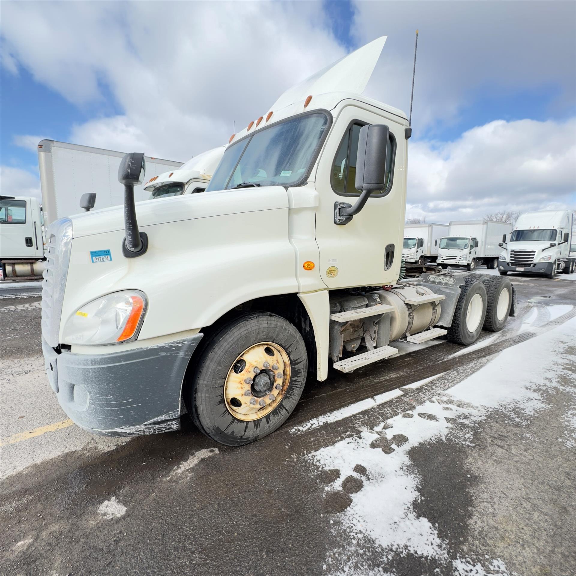 2017 Freightliner CASCADIA 125