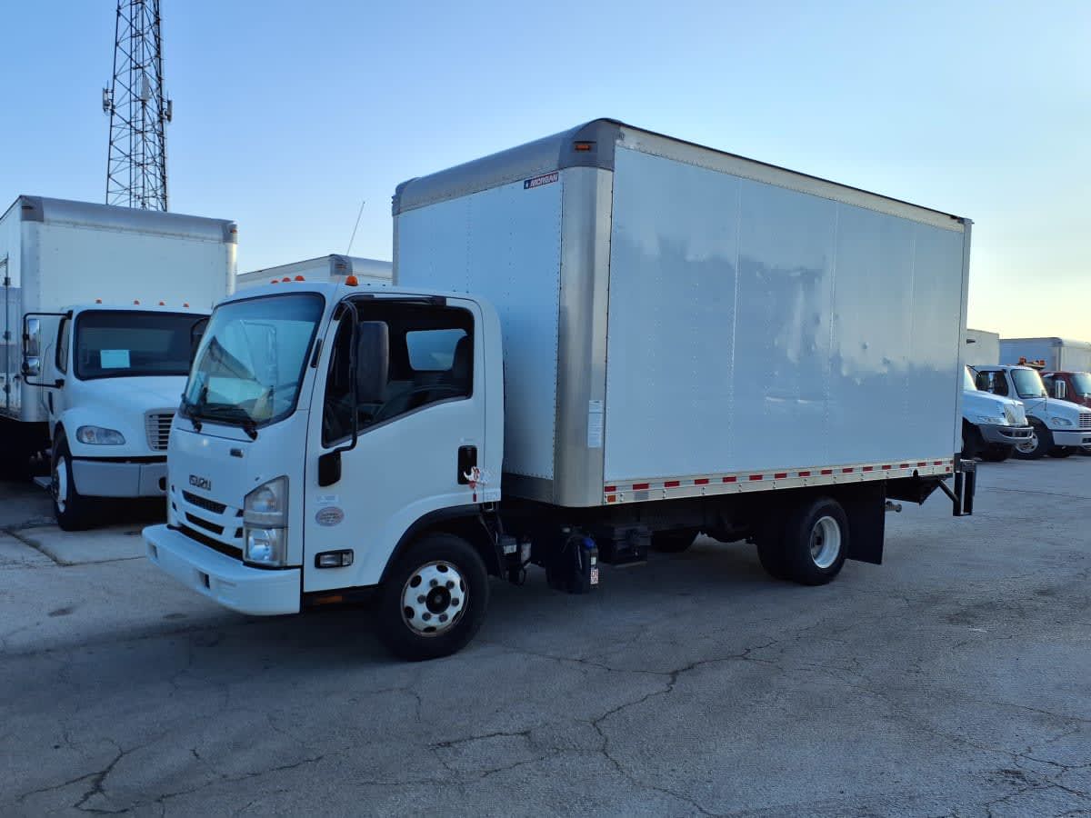 2019 Isuzu NPR HD