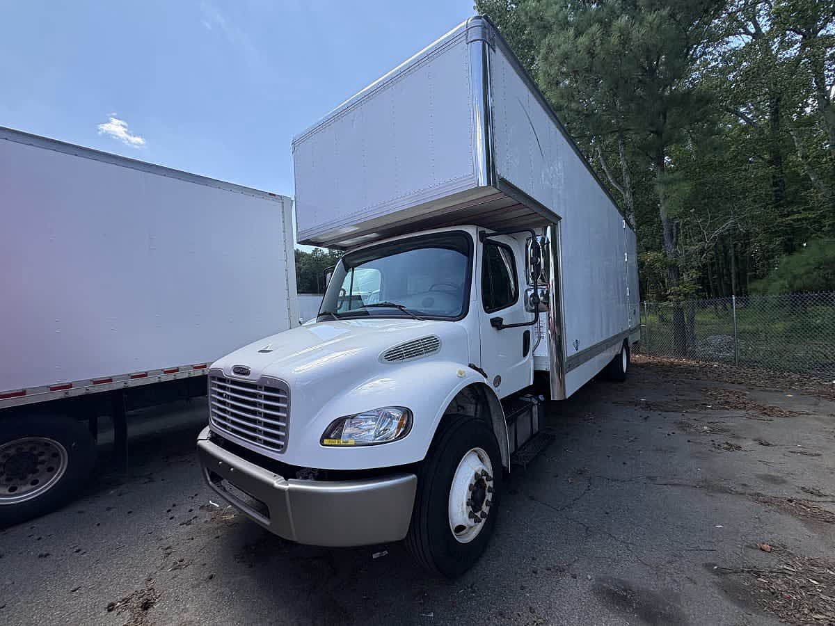 2019 Freightliner M2 106
