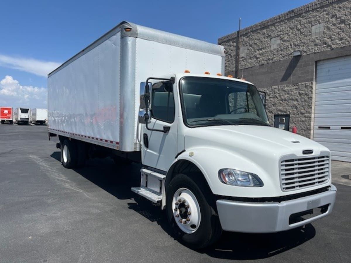 2018 Freightliner M2 106