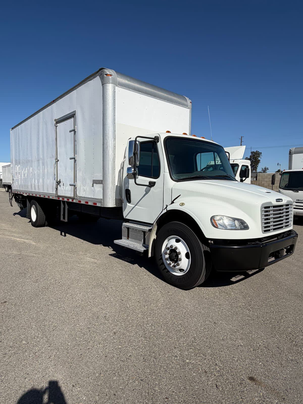 2018 Freightliner M2 106