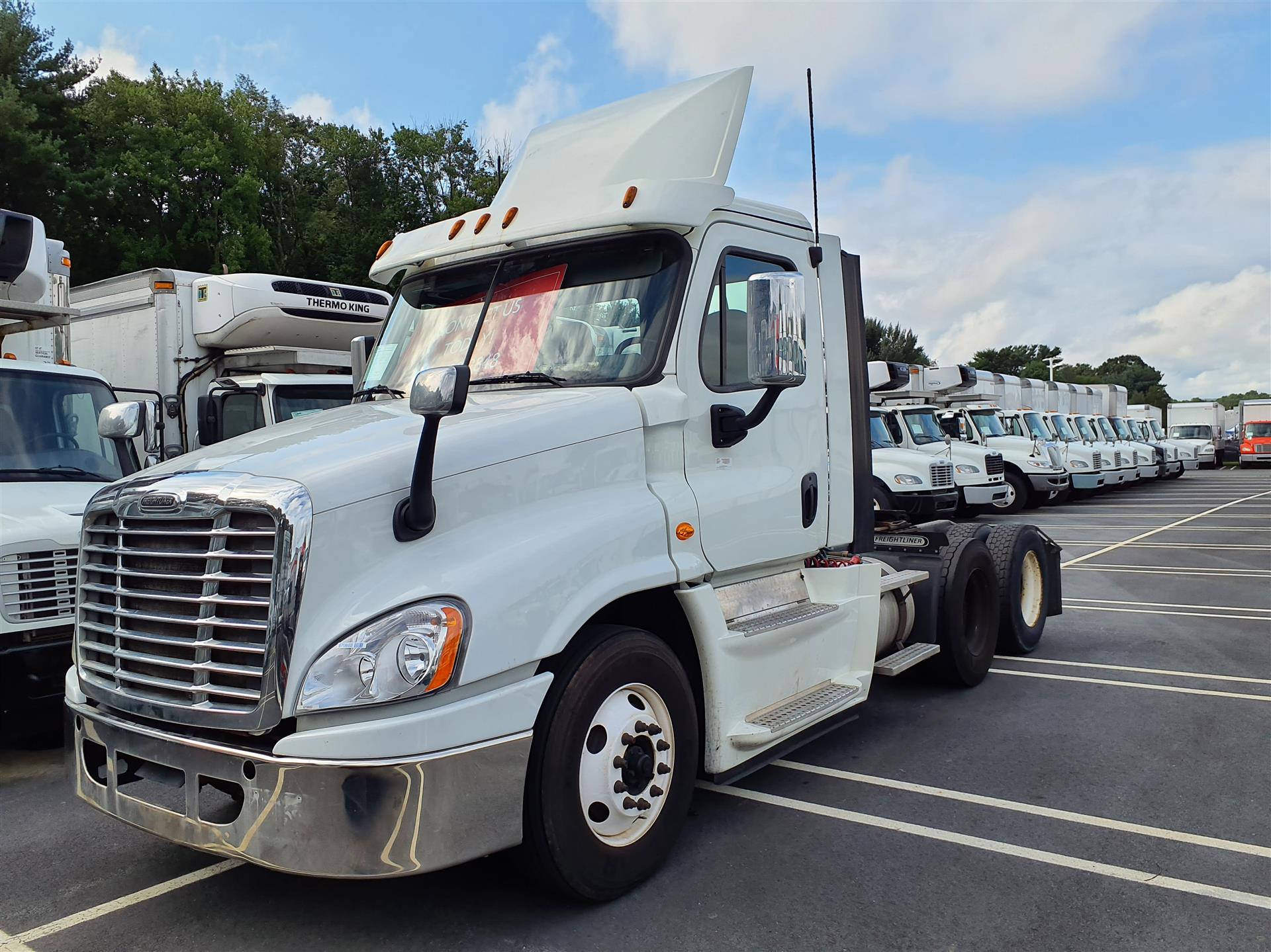 2017 Freightliner CASCADIA 125