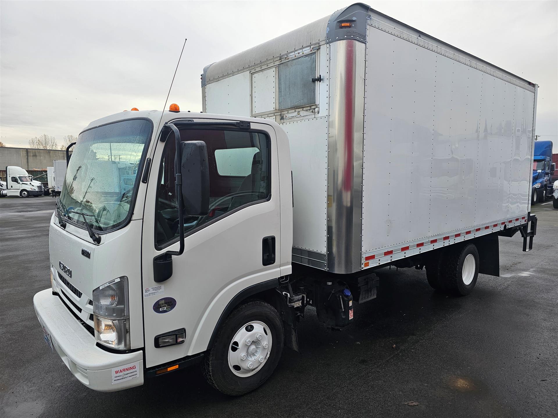 2020 Isuzu NPR HD