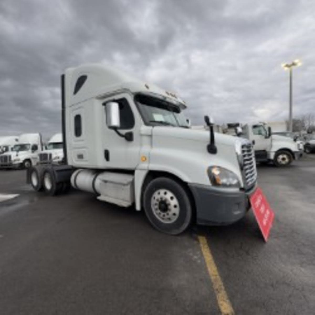 2019 Freightliner CASCADIA 125