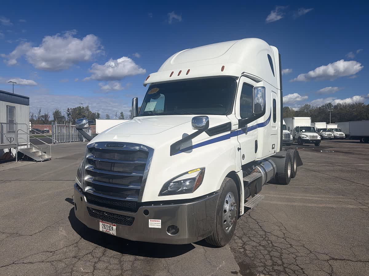 2020 Freightliner NEW CASCADIA PX12664