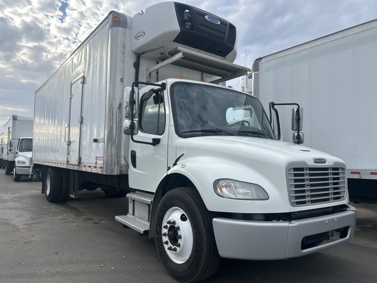 2019 Freightliner M2 106