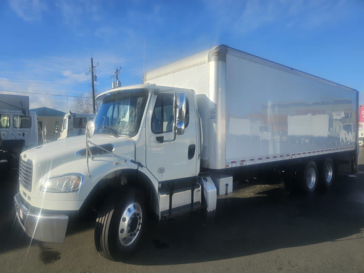 2018 Freightliner M2 106