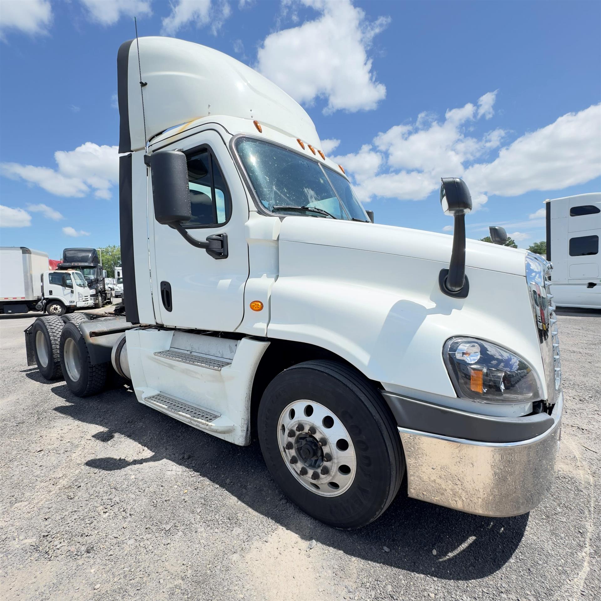 2019 Freightliner CASCADIA 125