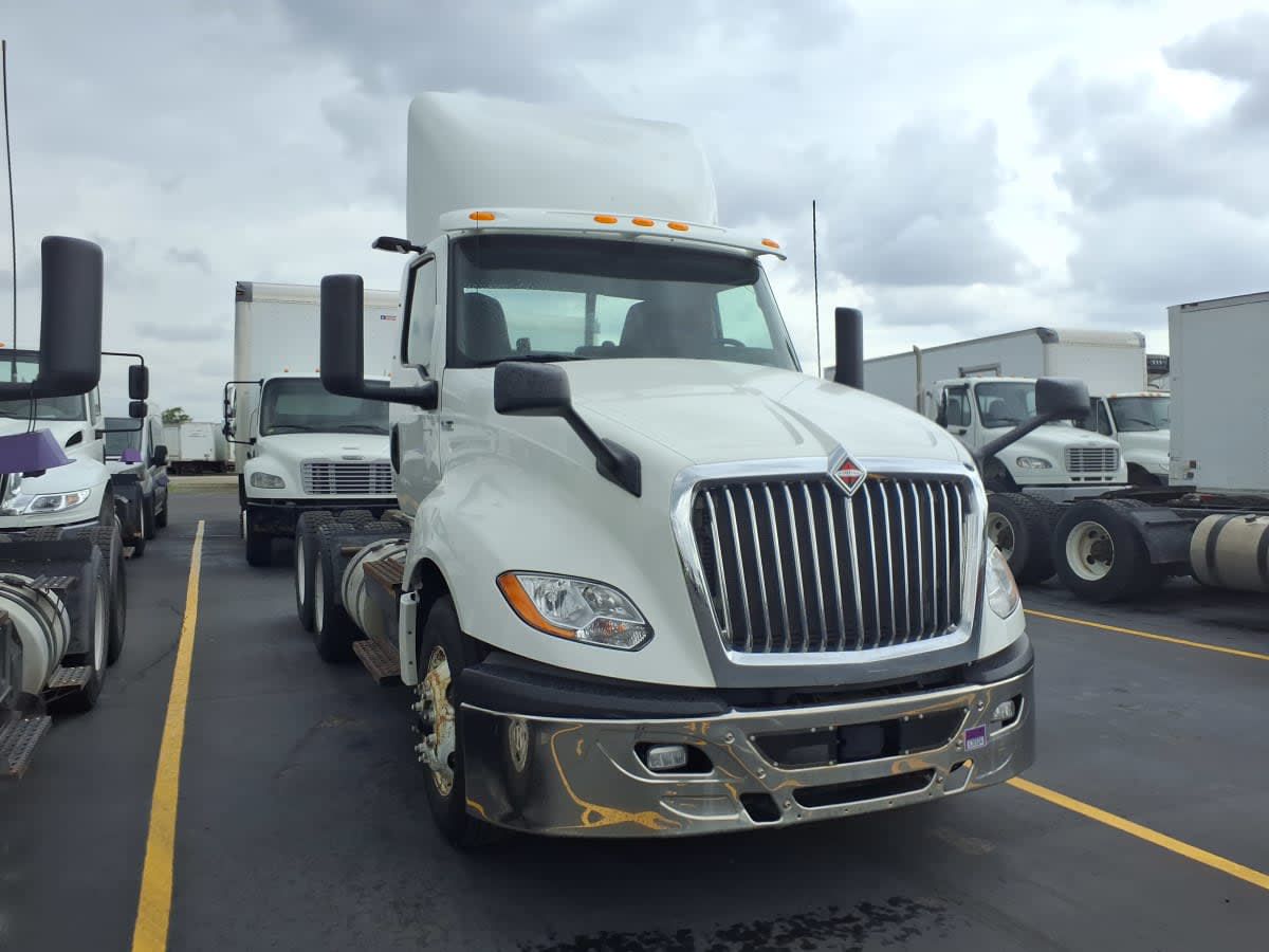 2020 International LT625