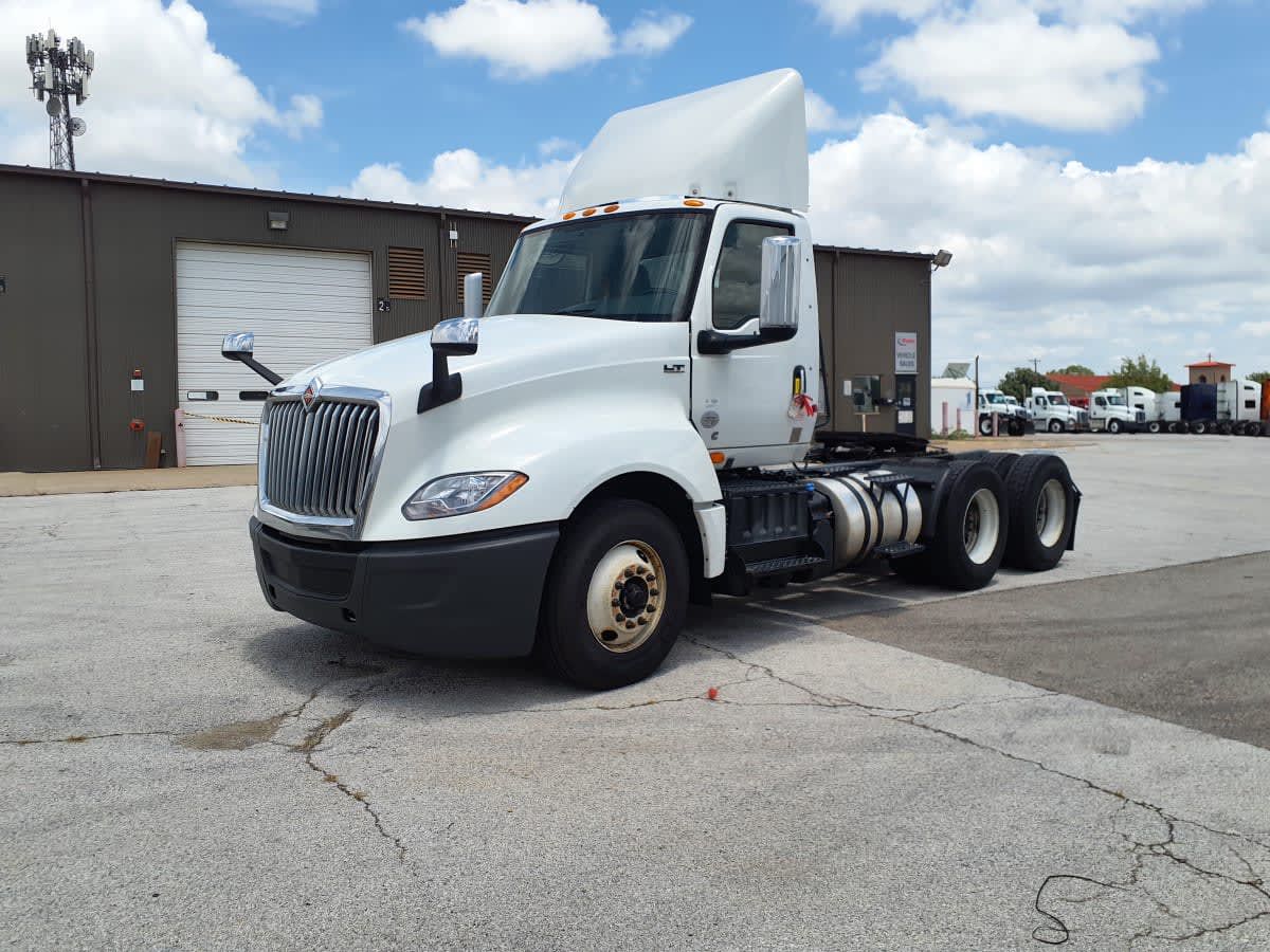 2020 International LT625
