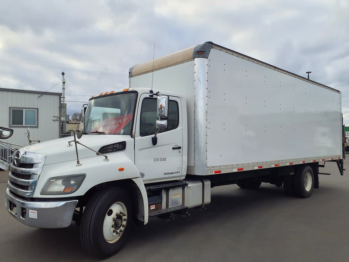 2016 Hino 338