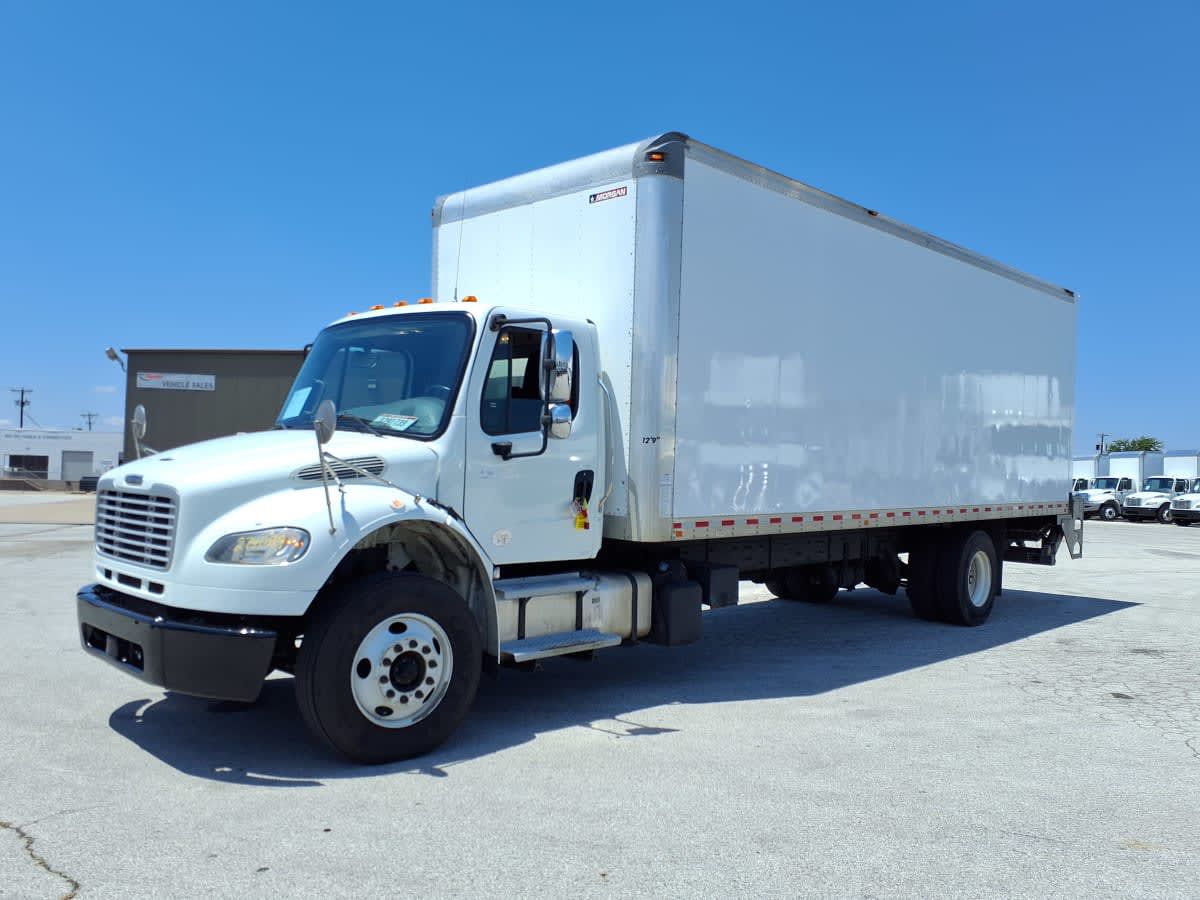 2020 Freightliner M2 106