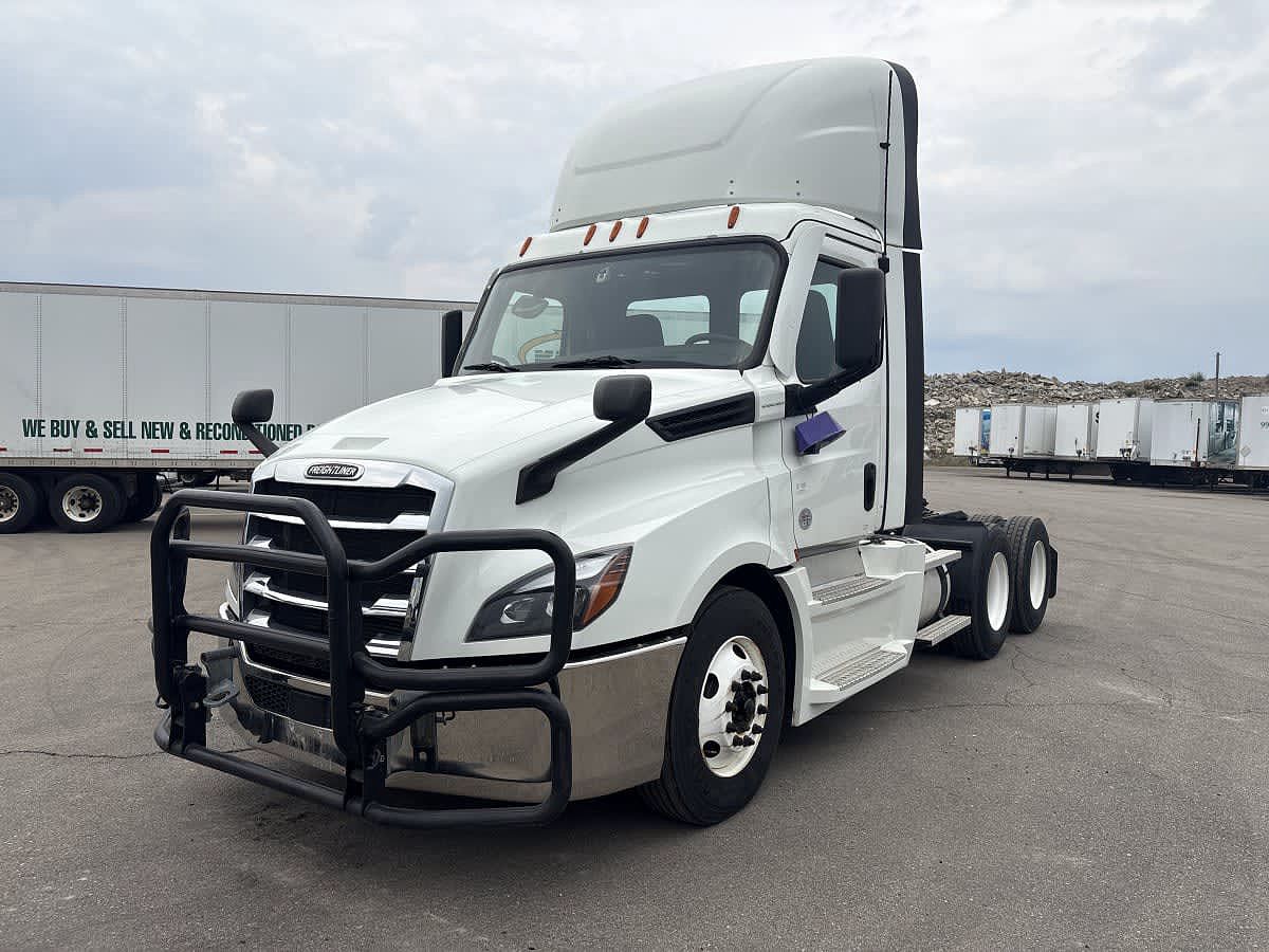 2021 Freightliner NEW CASCADIA PX12664