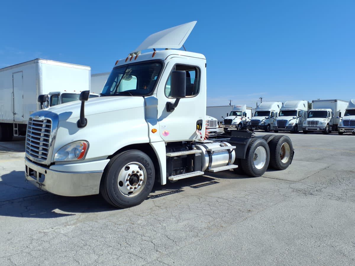2019 Freightliner CASCADIA 125