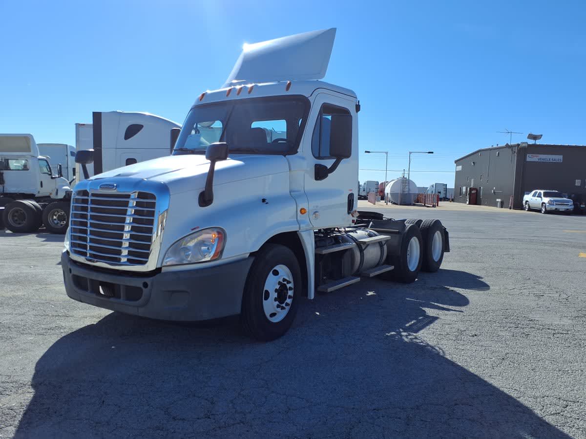 2019 Freightliner CASCADIA 125