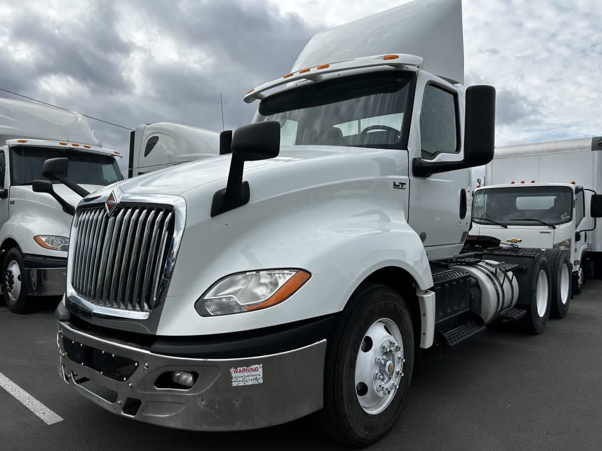 2018 International LT625