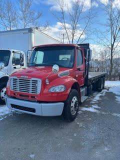 2016 Freightliner M2 106