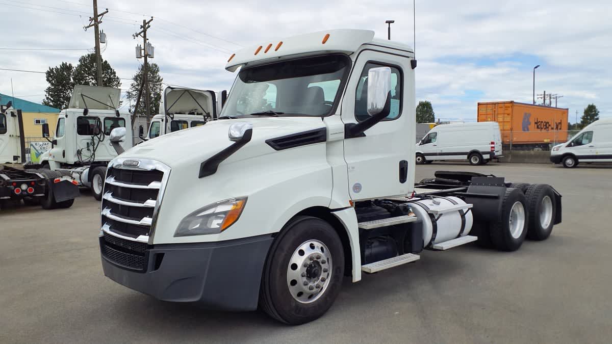 2019 Freightliner NEW CASCADIA PX12664