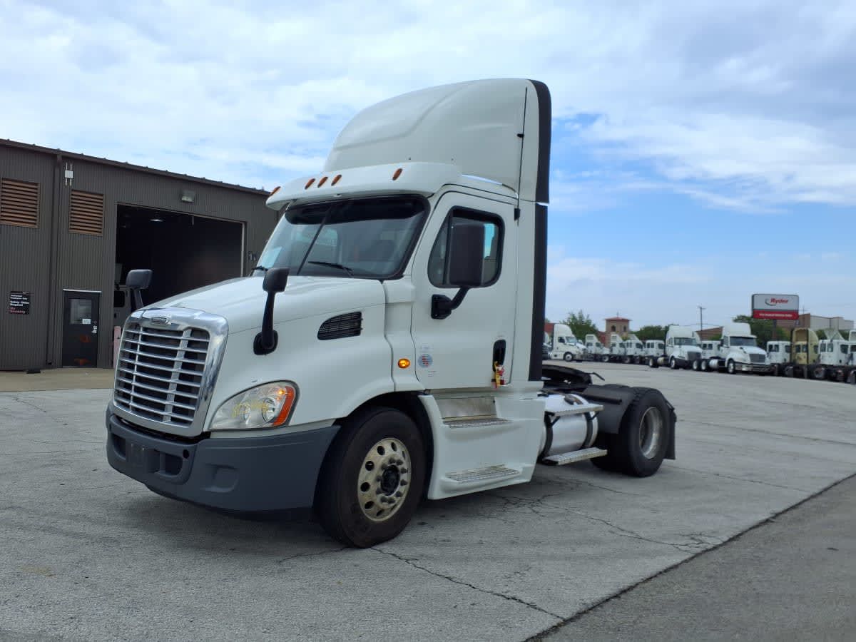 2019 Freightliner CASCADIA 113