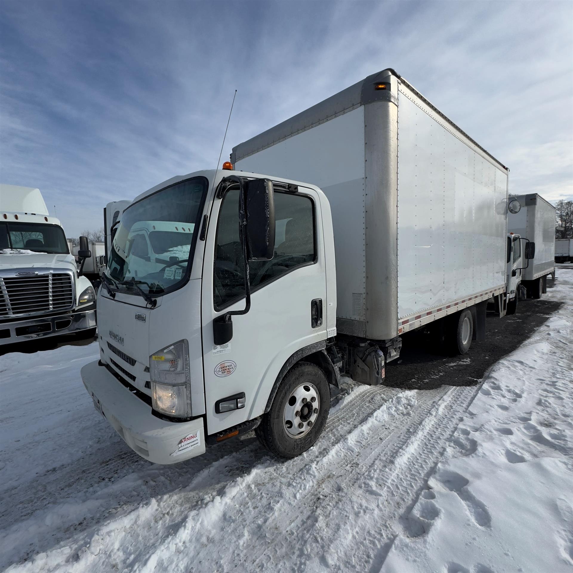 2018 Isuzu NPR HD