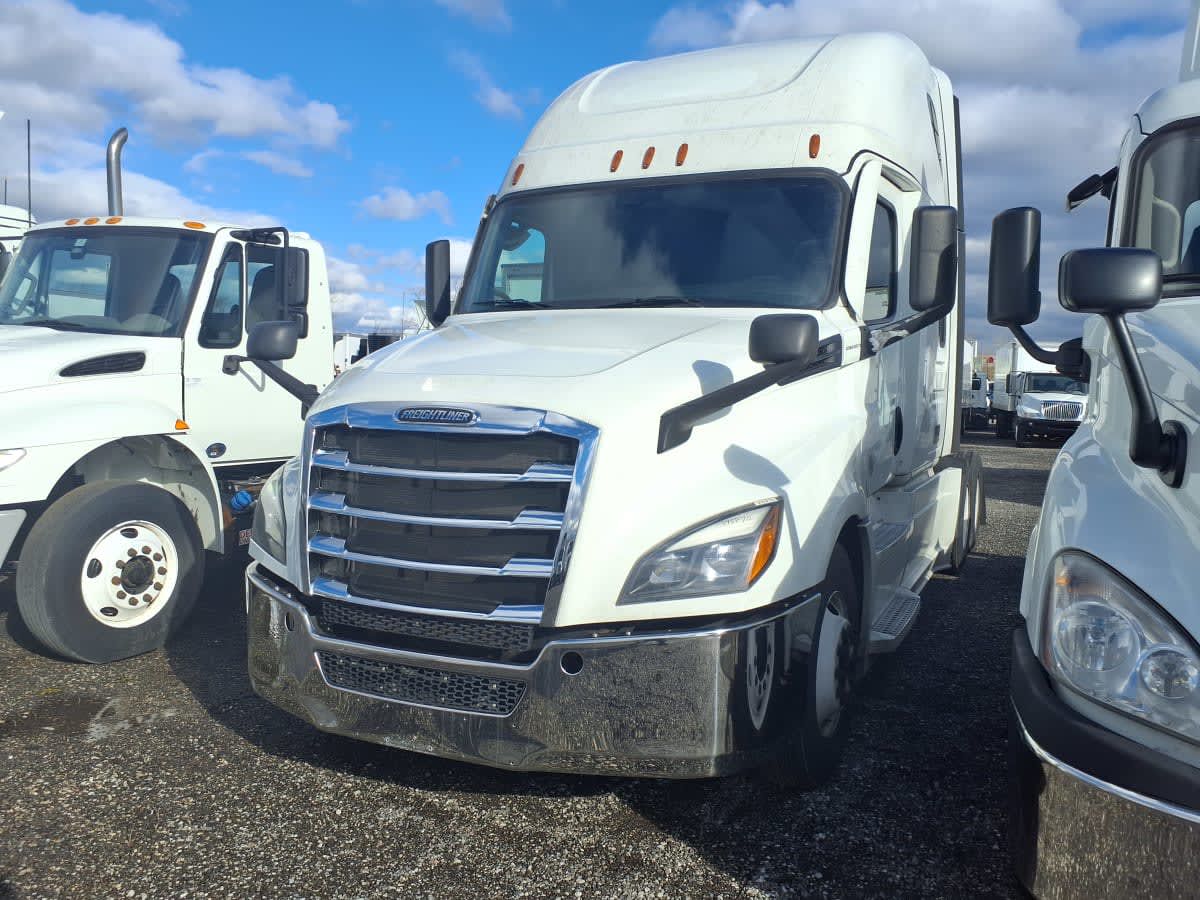 2021 Freightliner NEW CASCADIA PX12664