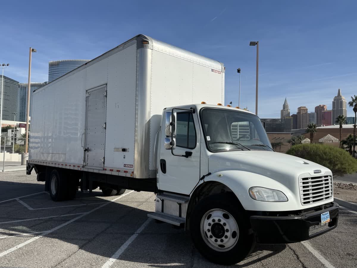 2019 Freightliner M2 106