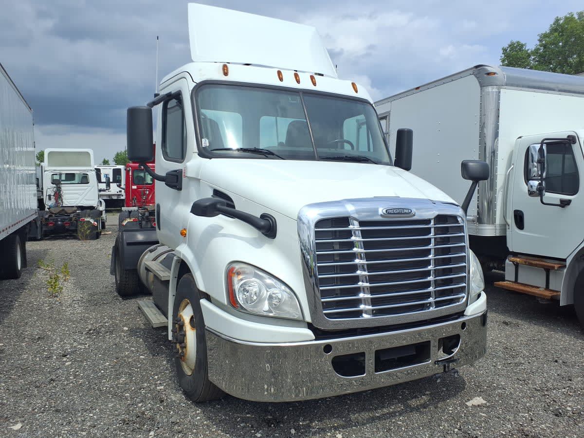 2018 Freightliner CASCADIA 113