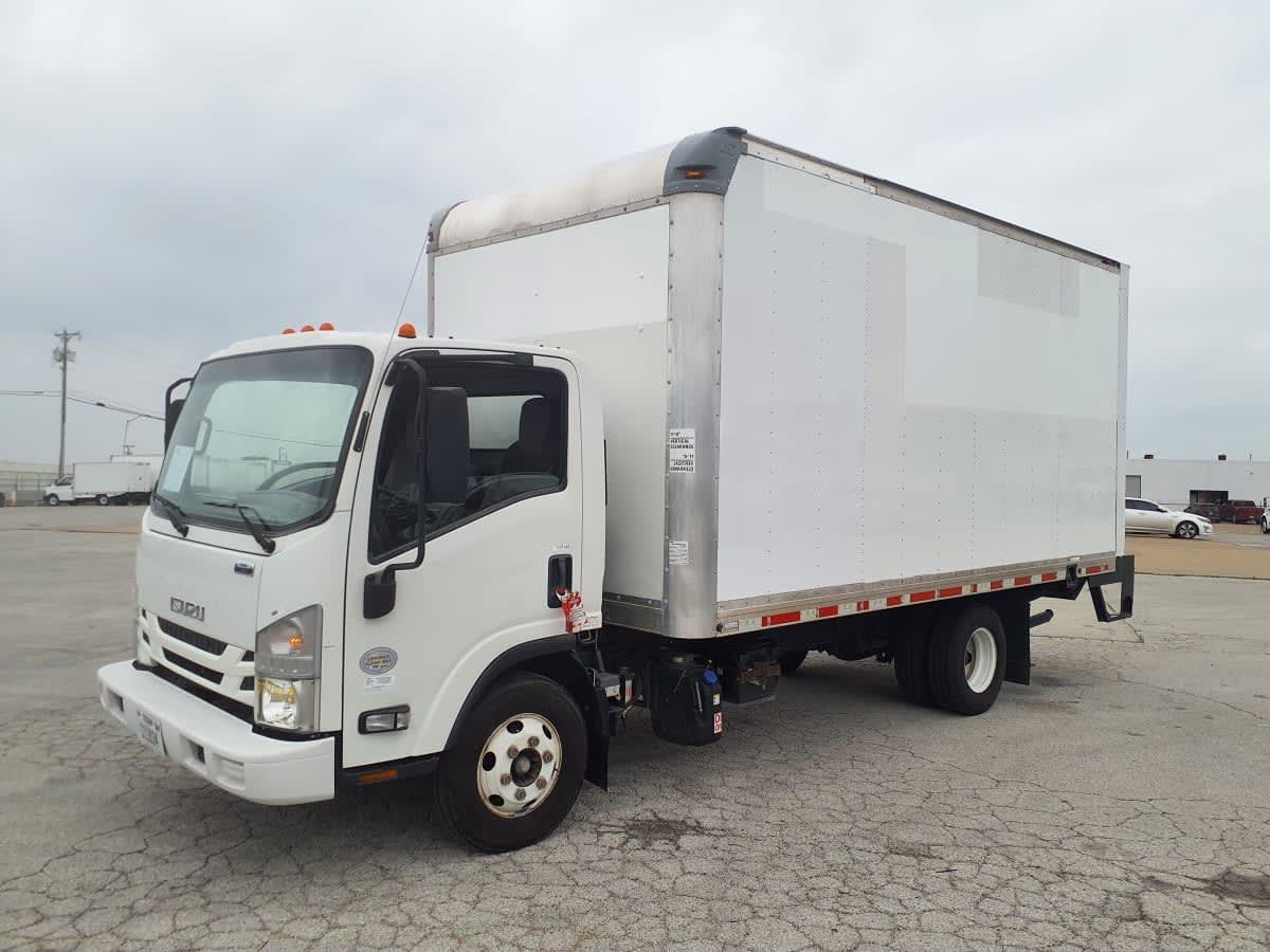 2018 Isuzu NPR HD