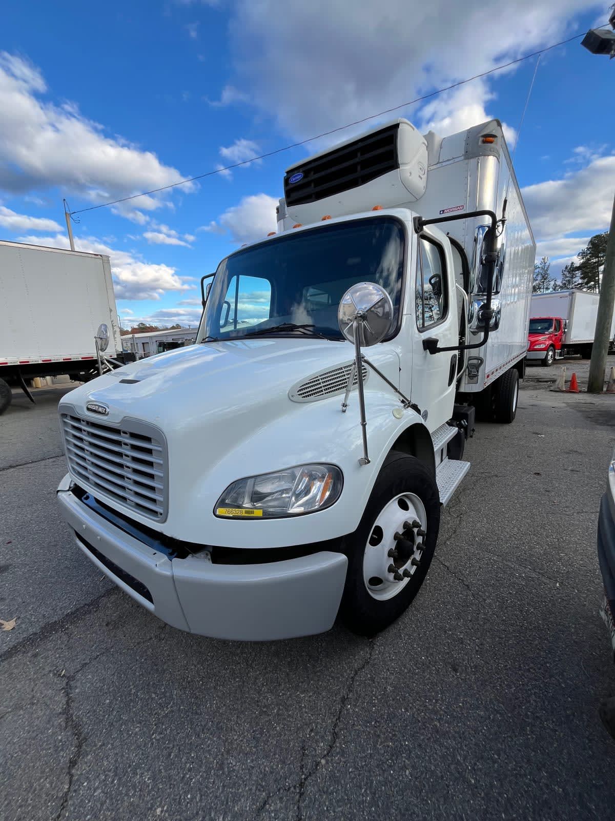 2019 Freightliner M2 106
