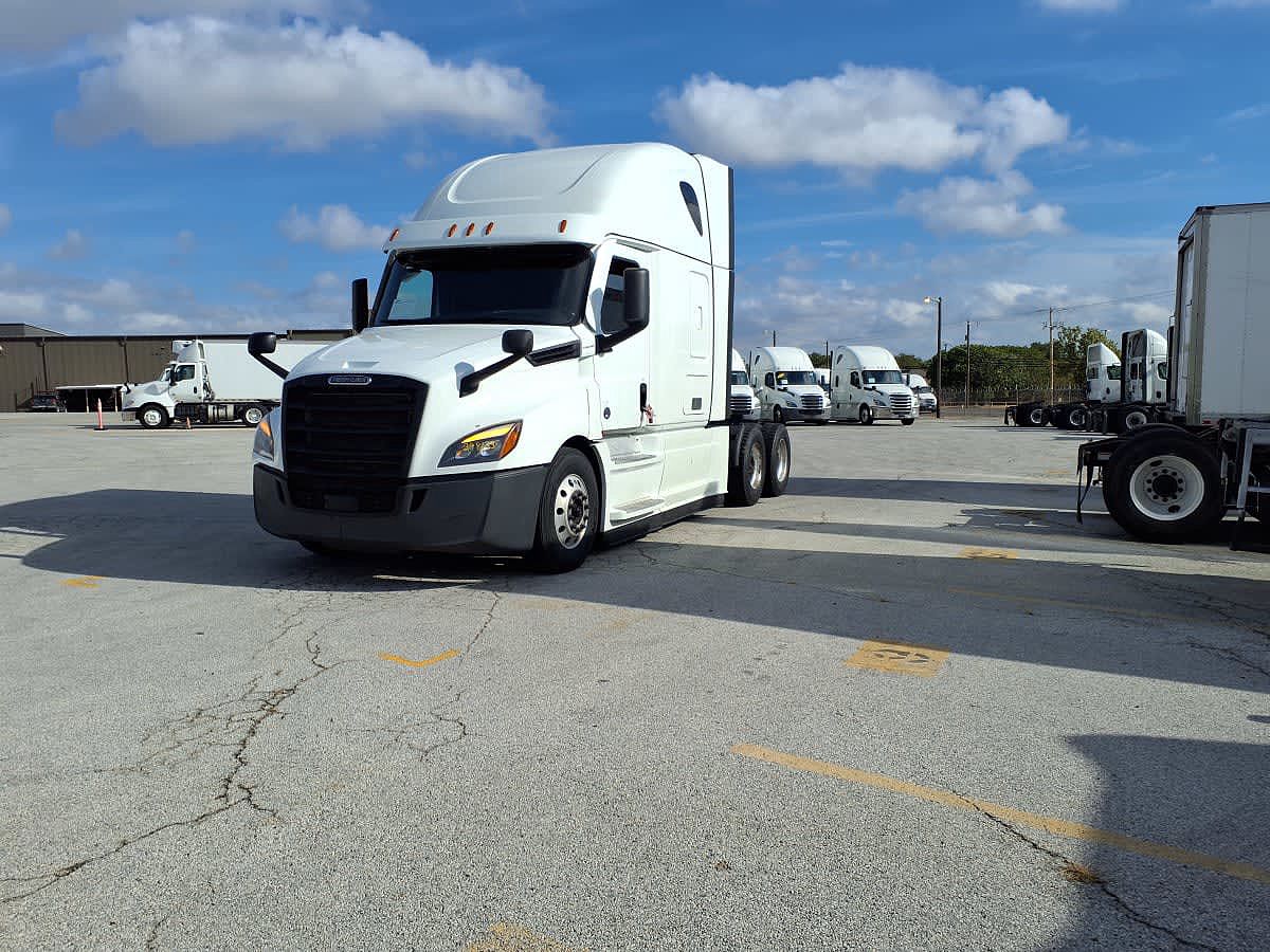 2021 Freightliner NEW CASCADIA PX12664