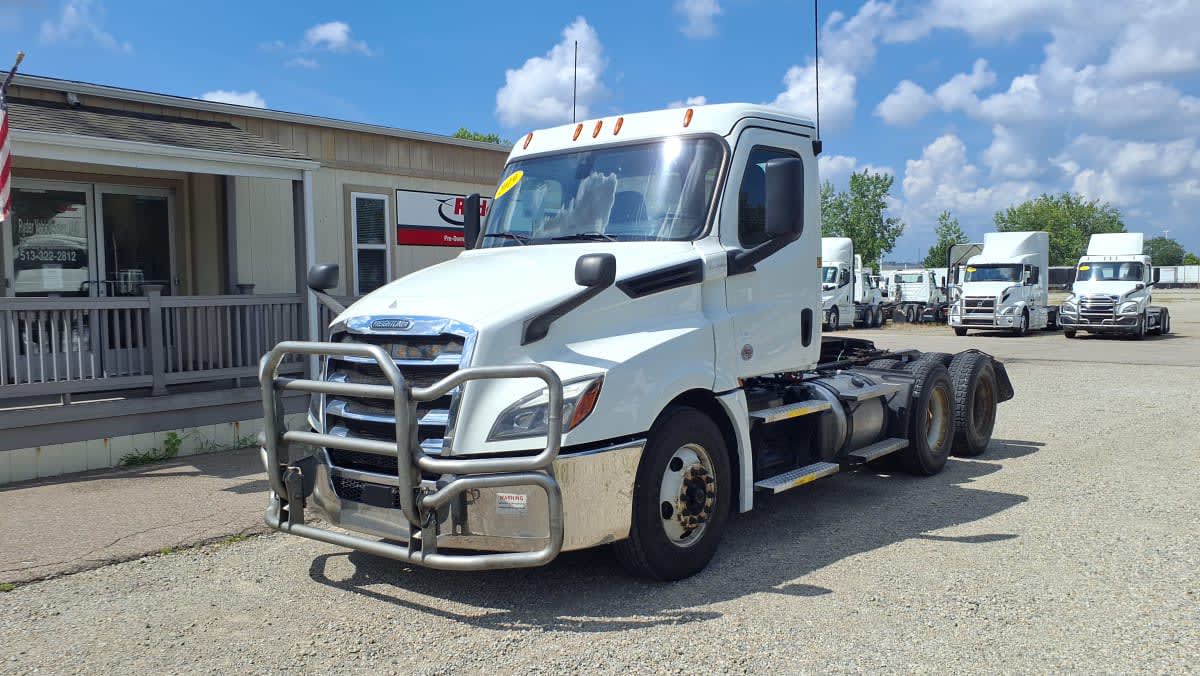 2019 Freightliner NEW CASCADIA PX12664