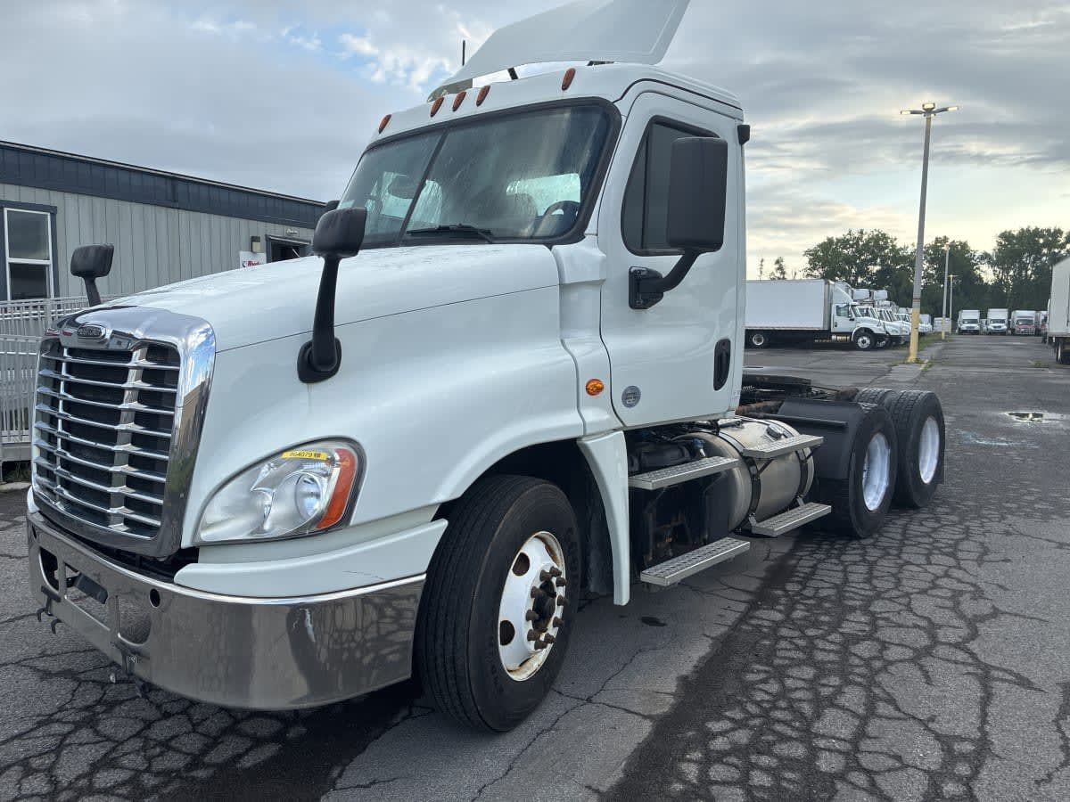 2019 Freightliner CASCADIA 125