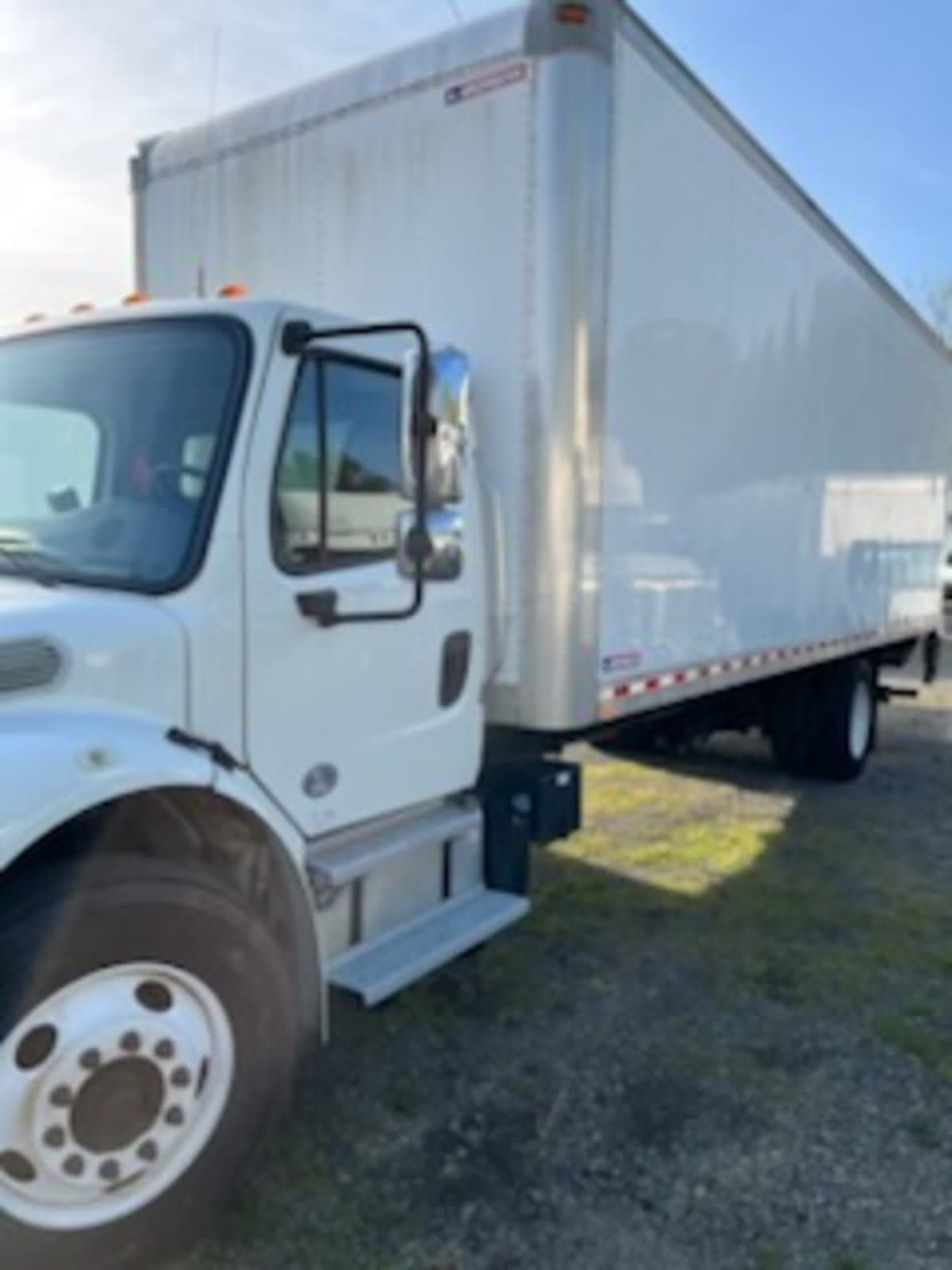 2018 Freightliner M2 106