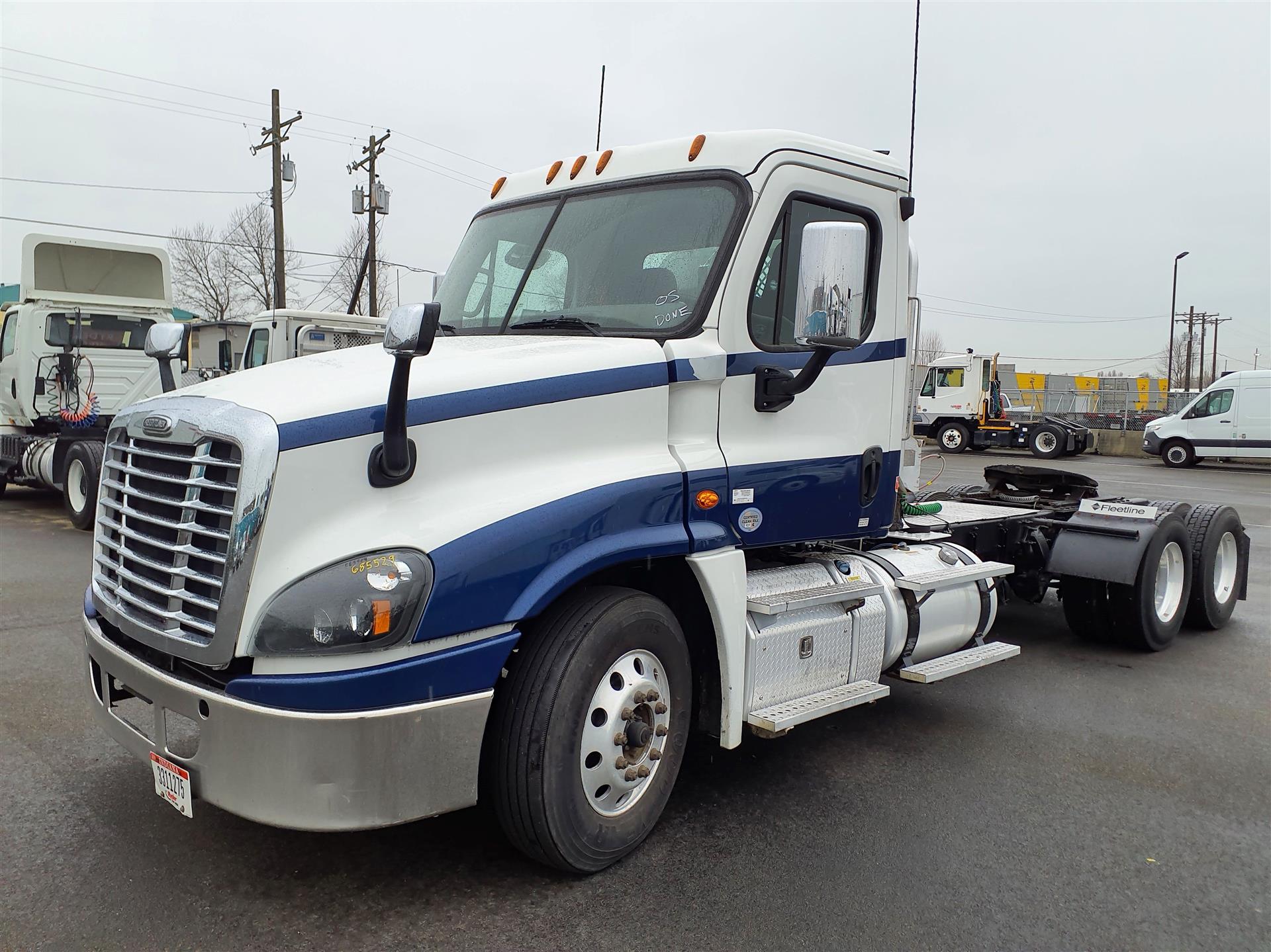 2018 Freightliner CASCADIA 125