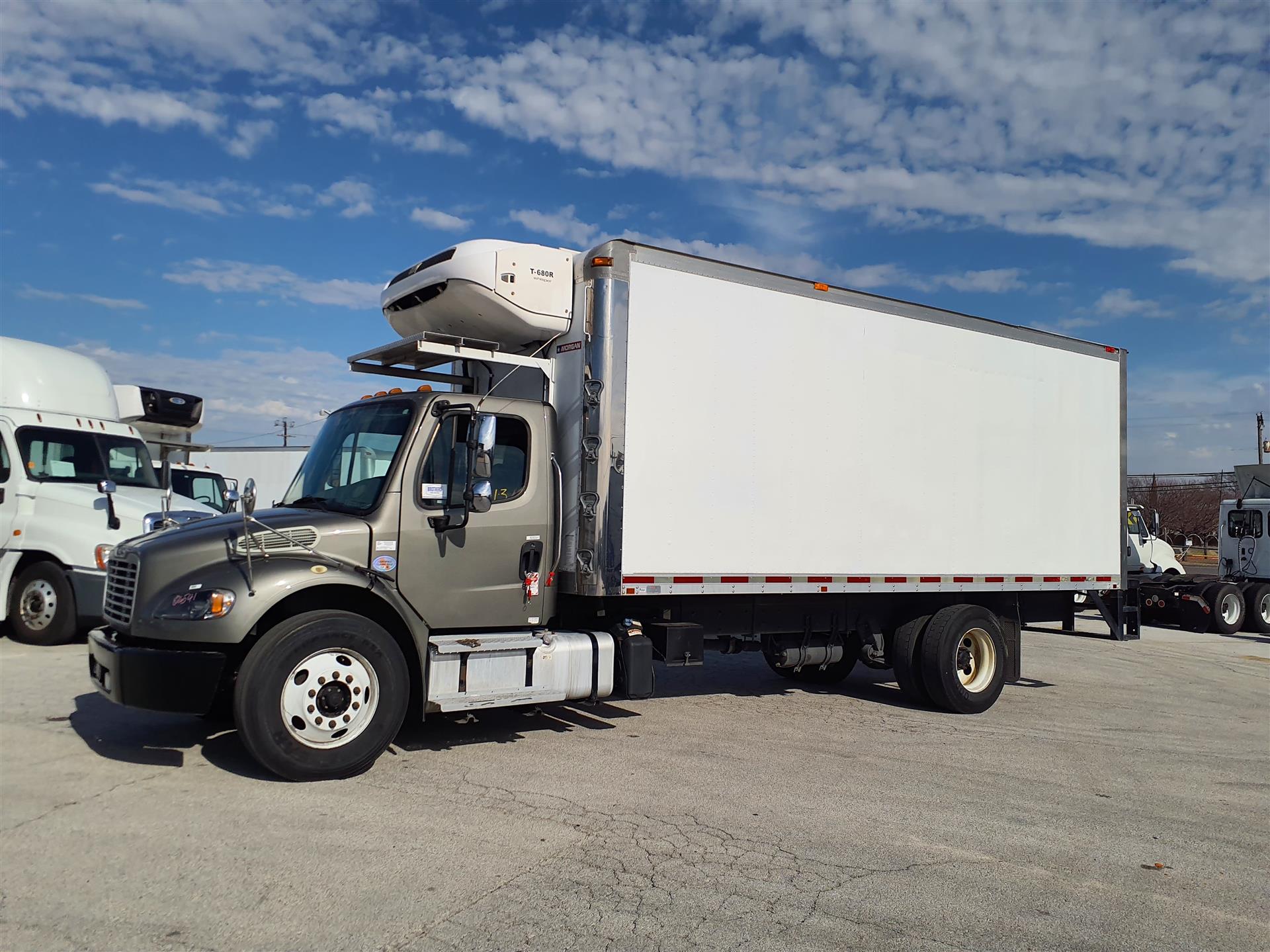 2019 Freightliner M2 106