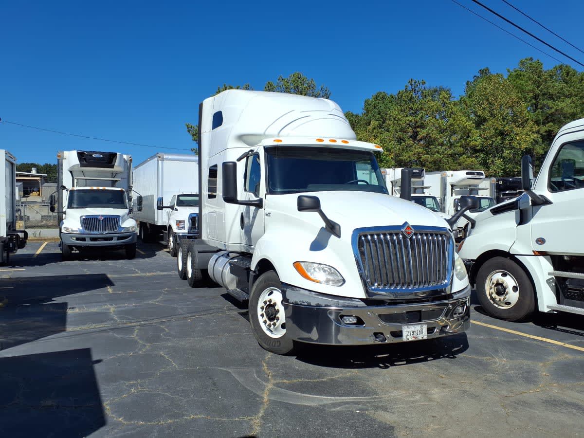 2019 International LT625