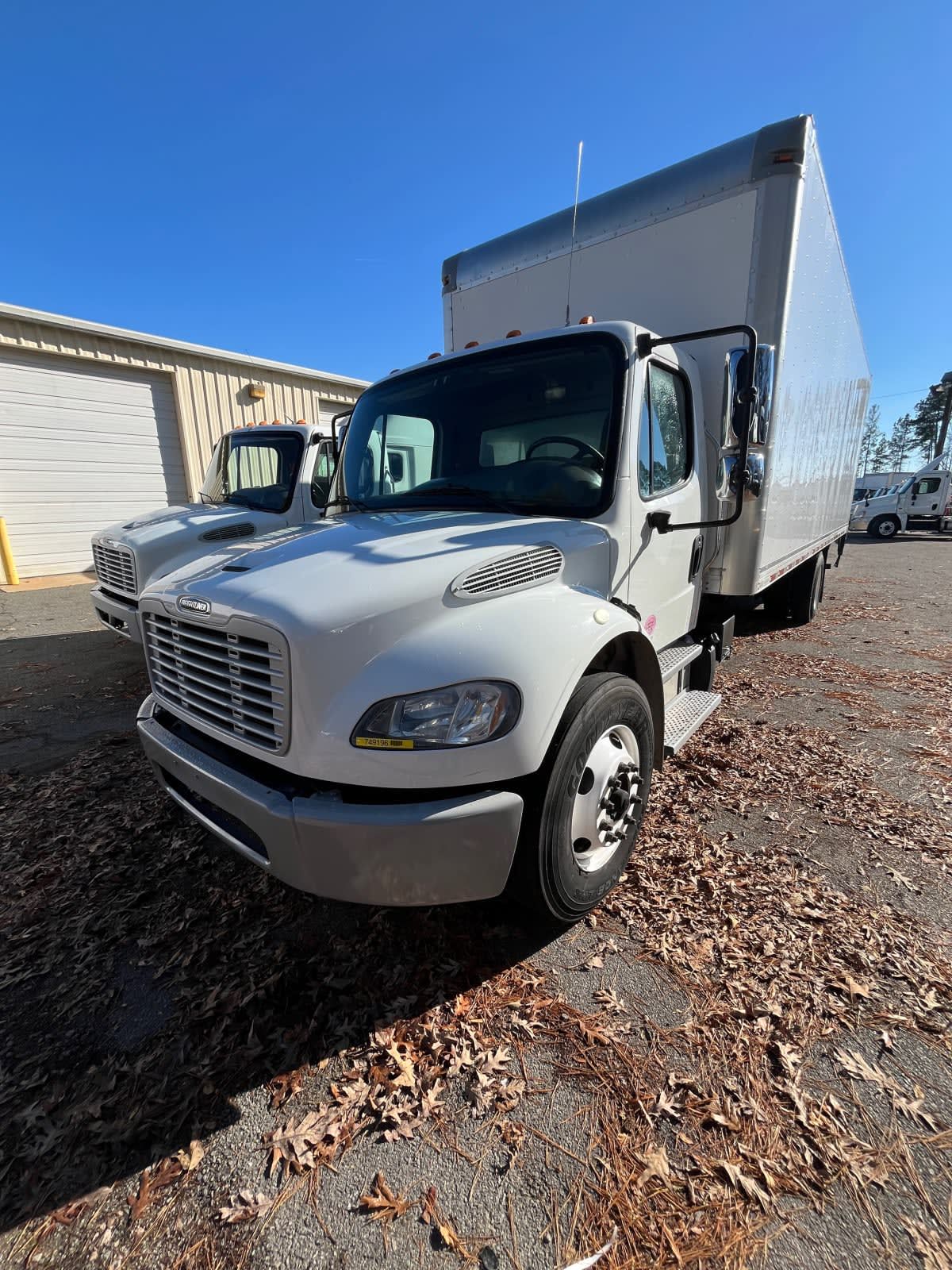 2018 Freightliner M2 106
