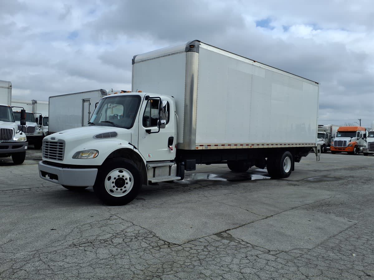 2019 Freightliner M2 106