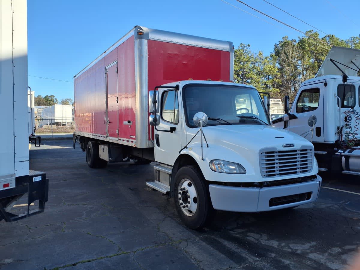 2019 Freightliner M2 106