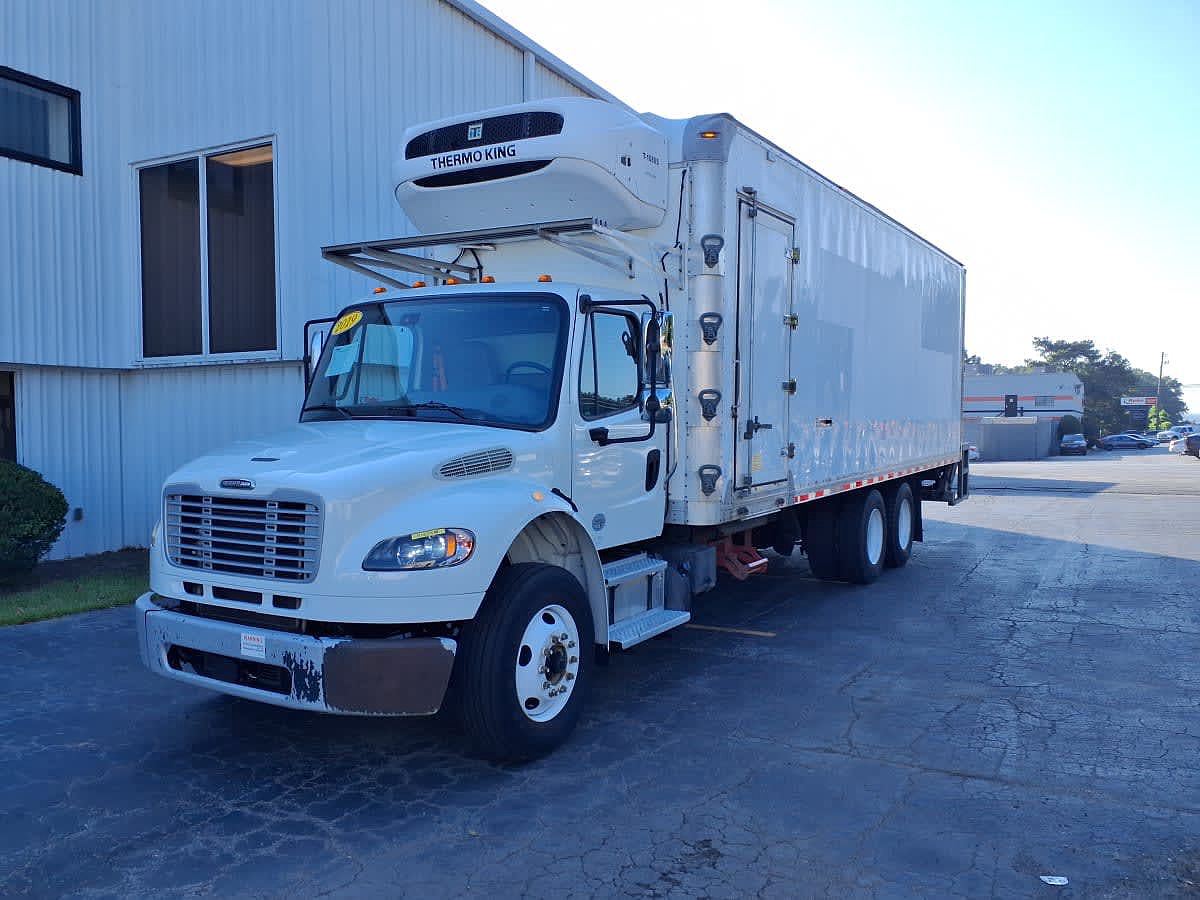 2019 Freightliner M2 106
