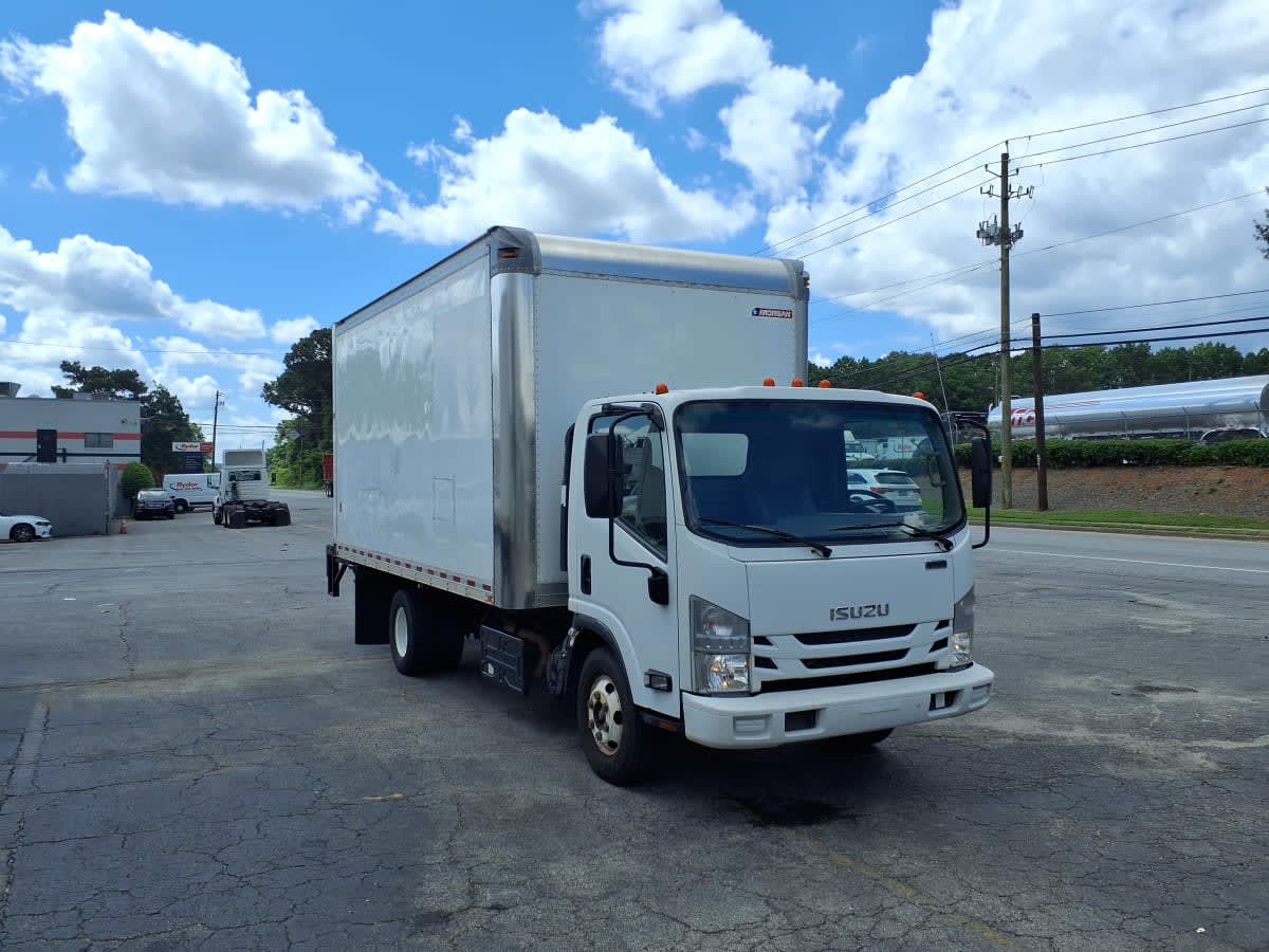 2018 Isuzu NPR HD