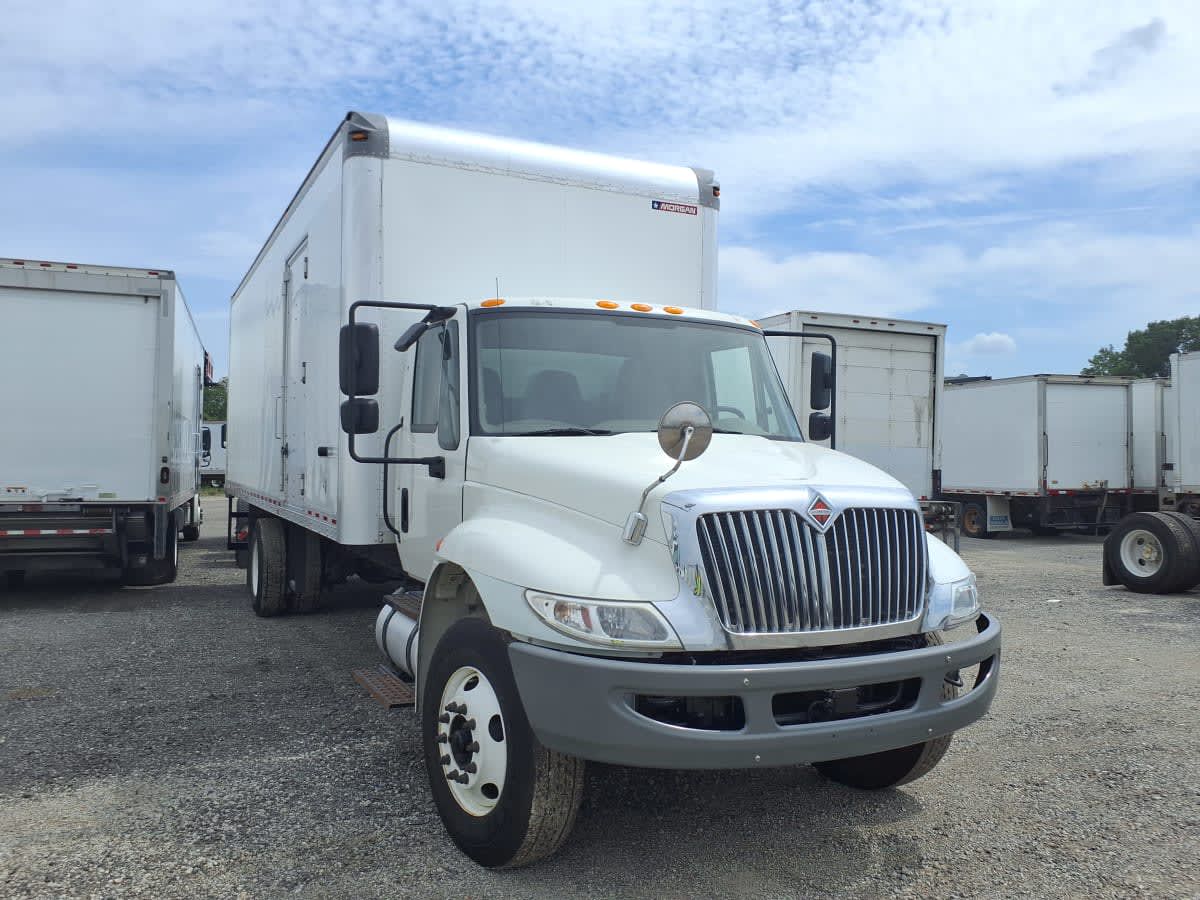 2018 International 4300