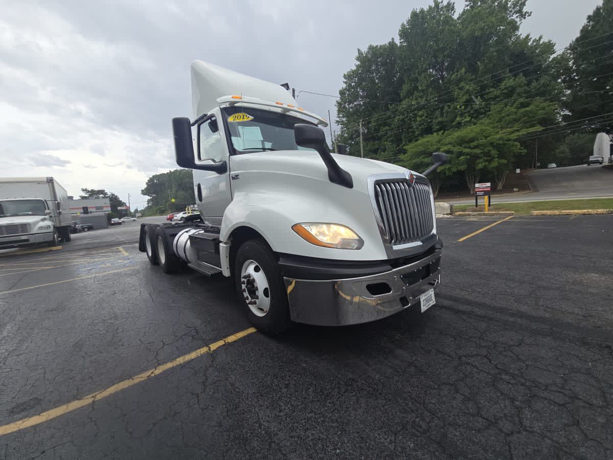 2019 International LT625