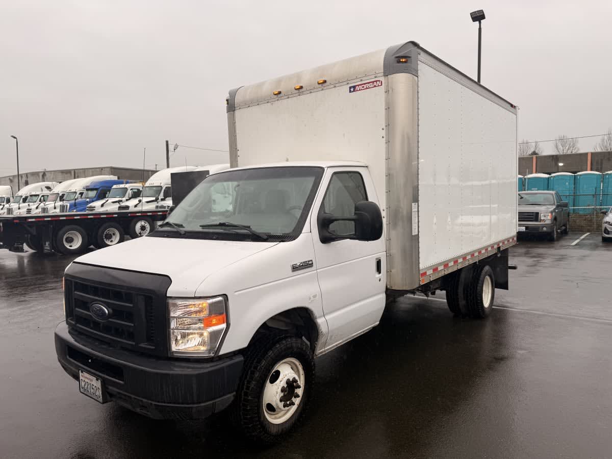 2019 Ford E450 STEP-VAN