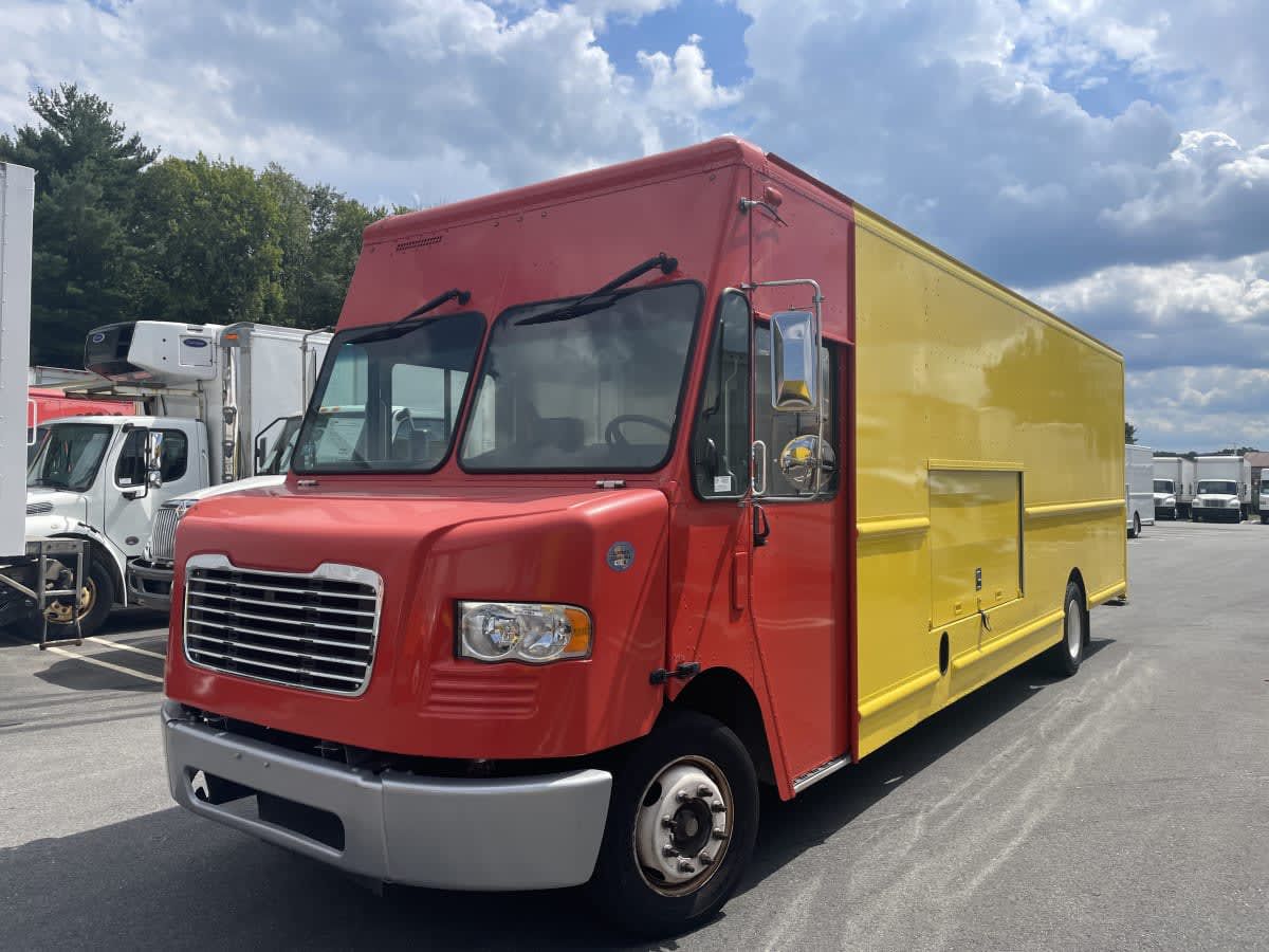 2017 Freightliner MT55