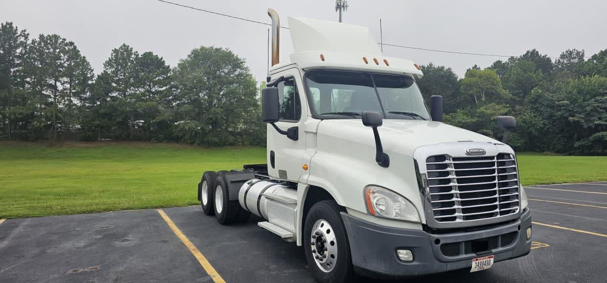 2019 Freightliner CASCADIA 125